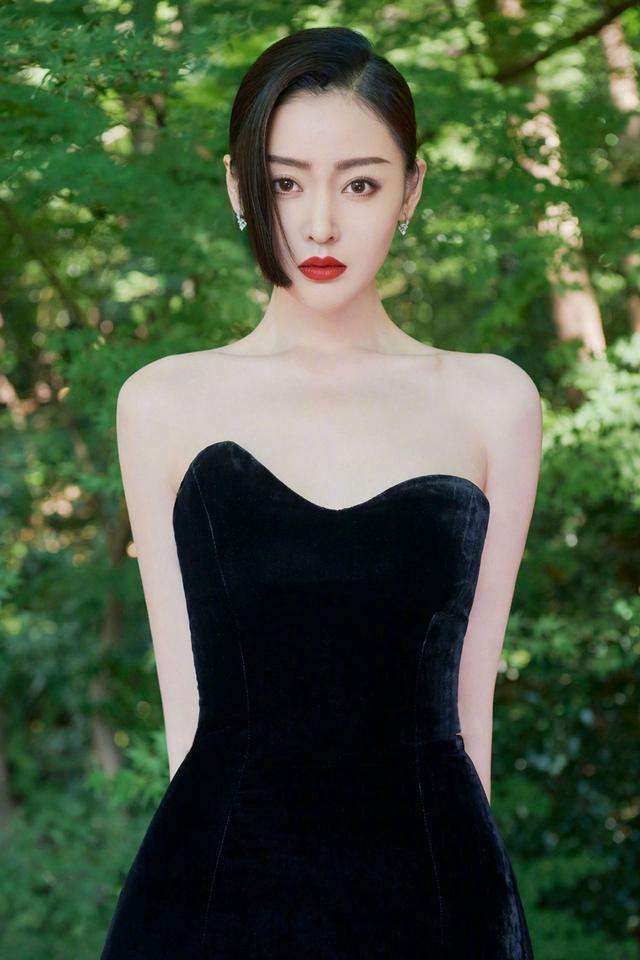 热血街头变态服下载
